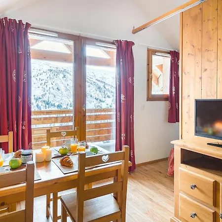Travelski Select - Le Grand Panorama Ii 3*