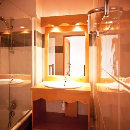Travelski Select - Le Grand Panorama Ii Resort